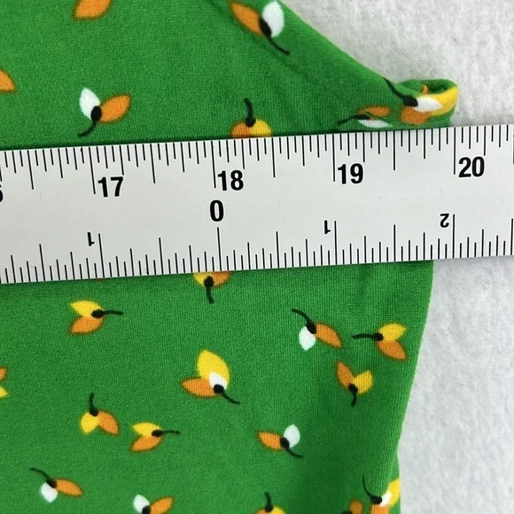 Papermoon (Stitch Fix) Women’s Top/Blouse Sz L Green V-neck Button Front NWOT - Picture 9 of 10